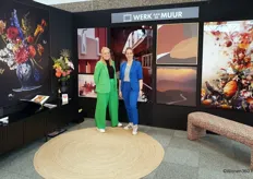 Annet Zieltjens en Gina Schuijt van Werk aan de Muur. Ruim 500.000 werken van 25.000 kunstenaars zijn terug te vinden op het platform.
